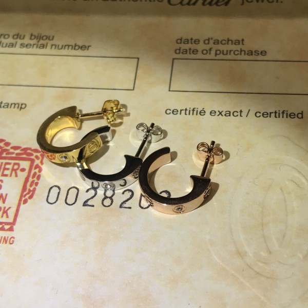 Cartier earrings with high-end classic screw patterns and drilled earrings