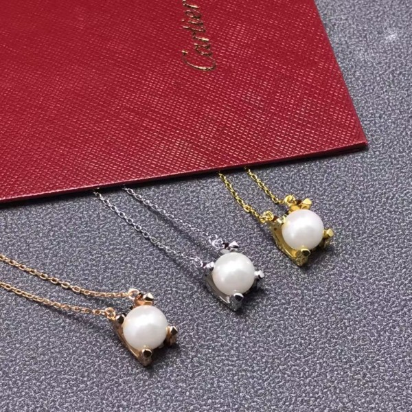 Classic Brand Cartier Necklace New Bull Horn Pearl Necklace Factory Direct Sales Free Shipping