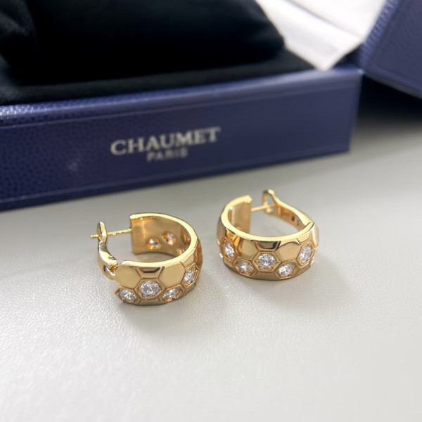 Classic brand Chaumet earrings New diamond studded honeycomb earrings factory direct sales free shipping
