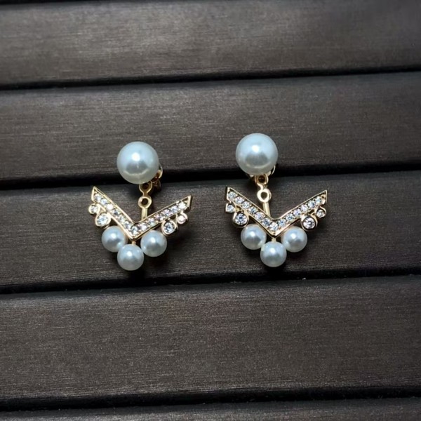 Classic brand Chaumet earrings New Angel Pearl Earrings factory direct sales free shipping 