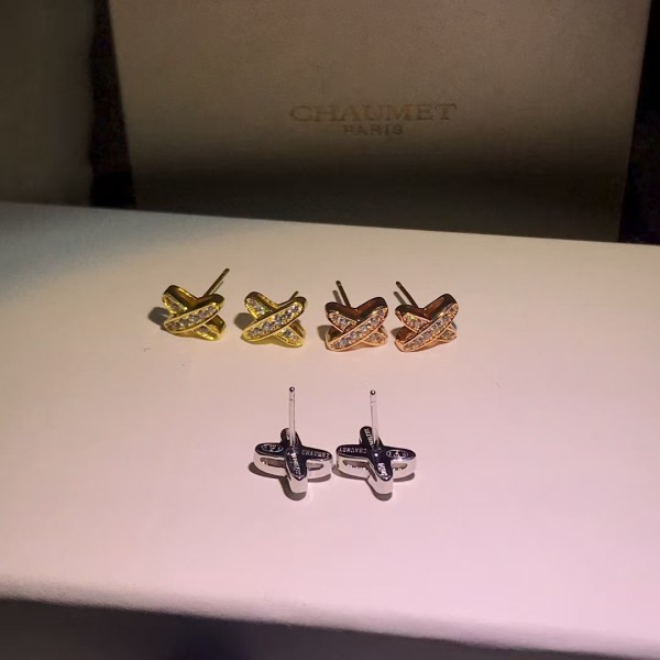 Classic brand Chaumet earrings New Full Diamond Earrings factory direct sales free shipping