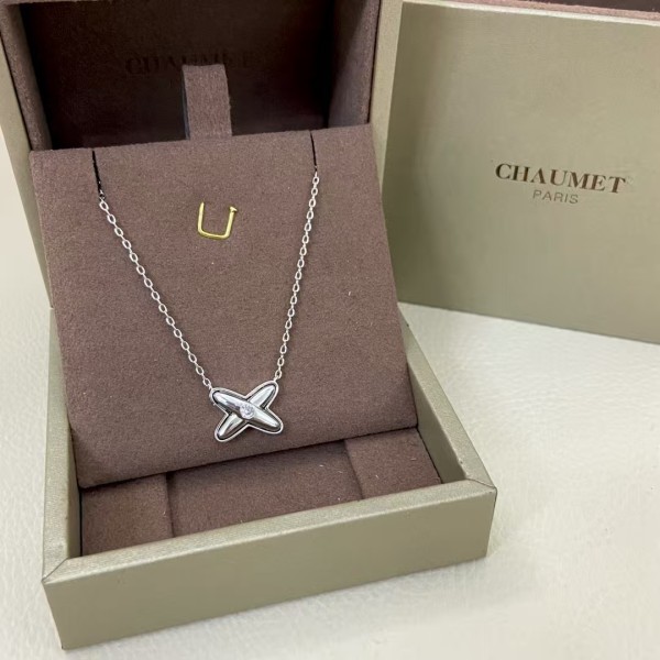 Classic brand Chaumet necklace New smooth single diamond cross necklace factory direct sales free shipping 