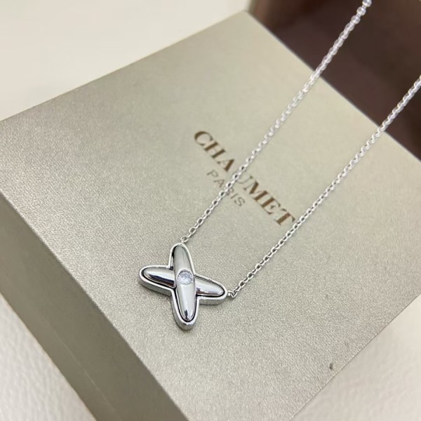 Classic brand Chaumet necklace New smooth single diamond cross necklace factory direct sales free shipping