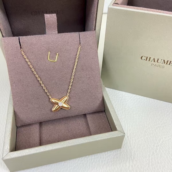 Classic brand Chaumet necklace New smooth single diamond cross necklace factory direct sales free shipping