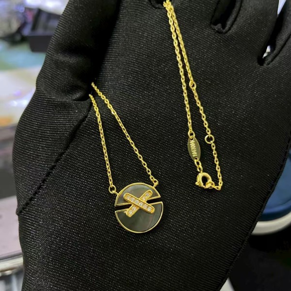 Classic brand Chaumet necklace New Beimu Cross Necklace factory direct sales free shipping 