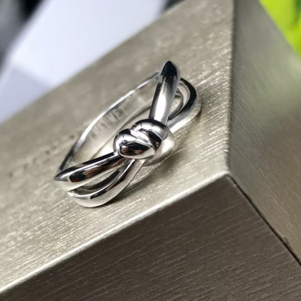 Classic brand Chaumet New Smooth Ring Factory Direct Sales with Free Shipping 