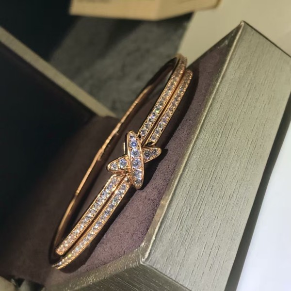 Classic brand Chaumet bracelet New Starry Sky Cross Bracelet factory direct sales free shipping 
