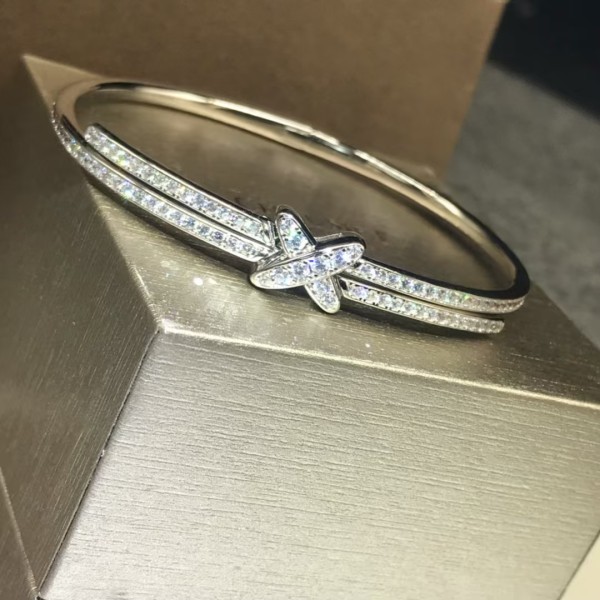 Classic brand Chaumet bracelet New Starry Sky Cross Bracelet factory direct sales free shipping