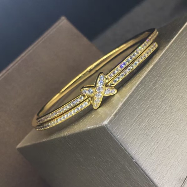 Classic brand Chaumet bracelet New Starry Sky Cross Bracelet factory direct sales free shipping