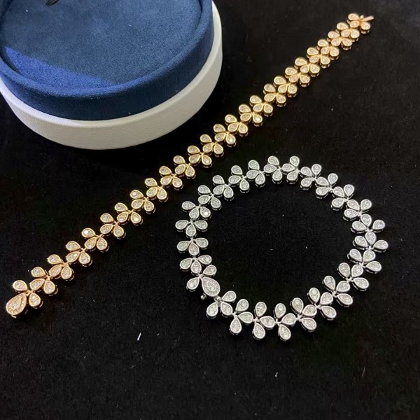 Classic brand Chaumet bracelet New multi section diamond encrusted petal bracelet factory direct sales free shipping