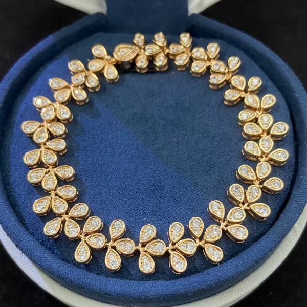 Classic brand Chaumet bracelet New multi section diamond encrusted petal bracelet factory direct sales free shipping