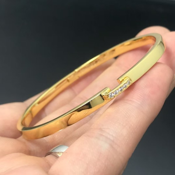 Classic brand Chaumet bracelet New Smooth Diamond Set Paris Bridge Bracelet factory direct sales free shipping 