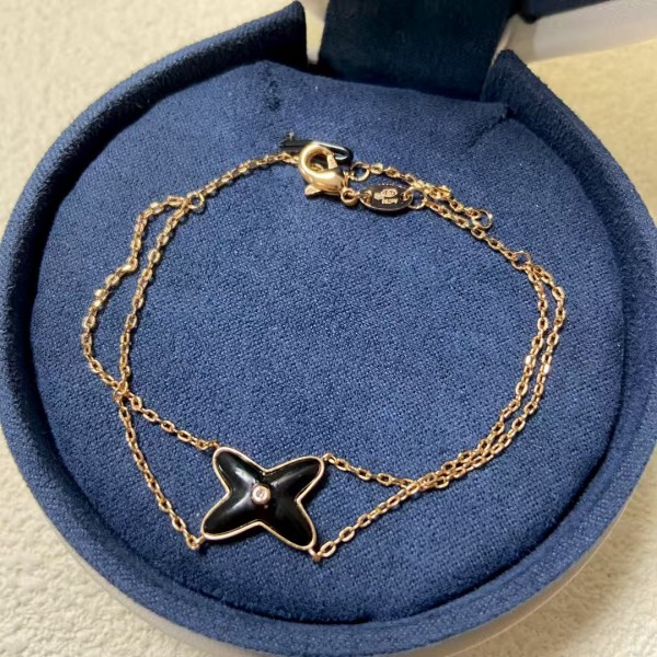 Classic brand Chaumet bracelet New Black Agate Cross Bracelet factory direct sales free shipping