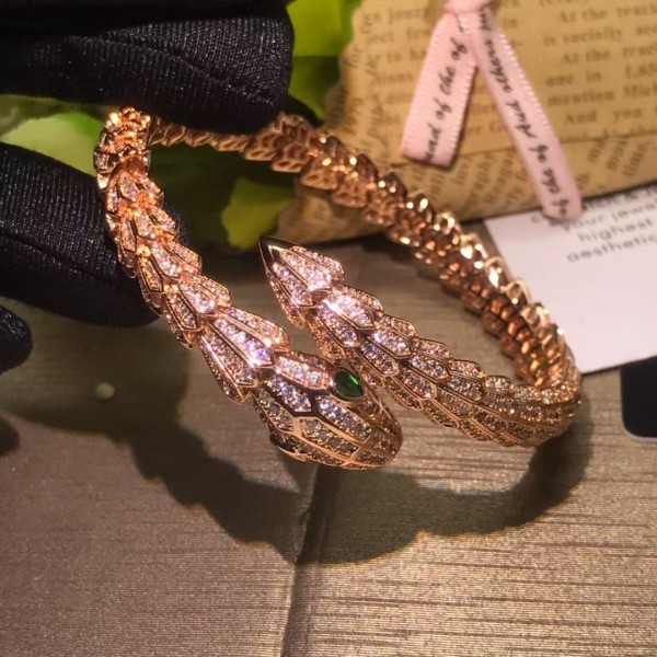 Classic brand high-end jewelry Bvlgari bracelet Snake Bone Flower Body Diamond Bracelet factory direct sales free shipping