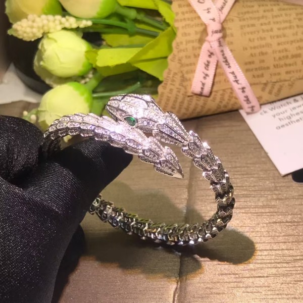 Classic brand high-end jewelry Bvlgari bracelet Snake Bone Flower Body Diamond Bracelet factory direct sales free shipping