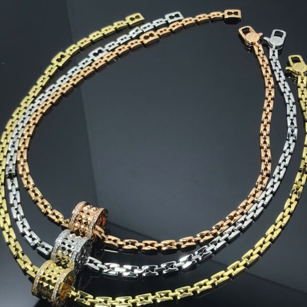 Classic brand Bulgari New High Quality Full Diamond Water Chestnut Necklace factory direct sales free shipping
