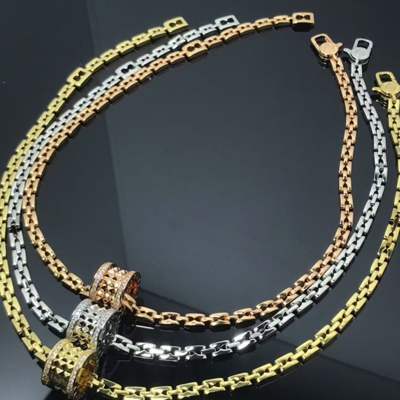 Classic brand Bulgari New High Quality Full Diamond Water Chestnut Necklace factory direct sales free shipping