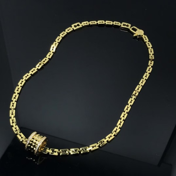 Classic brand Bulgari New High Quality Full Diamond Water Chestnut Necklace factory direct sales free shipping