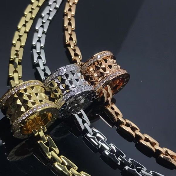 Classic brand Bulgari New High Quality Full Diamond Water Chestnut Necklace factory direct sales free shipping