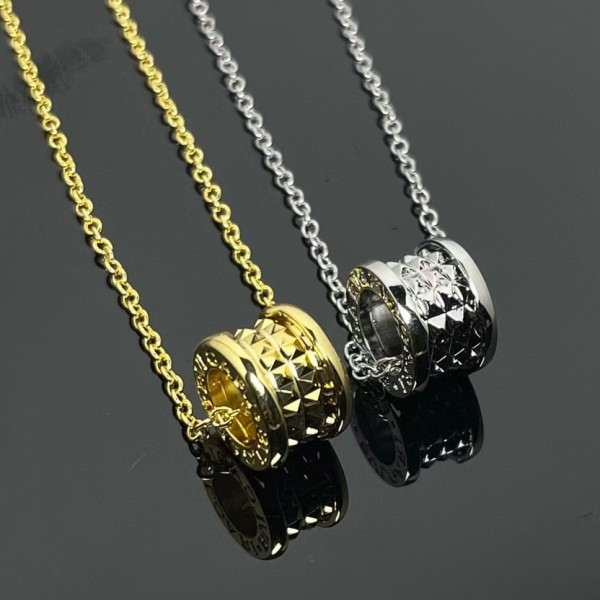Classic brand Bulgari New Water Chestnut Little Red Women's Necklace factory direct sales free shipping