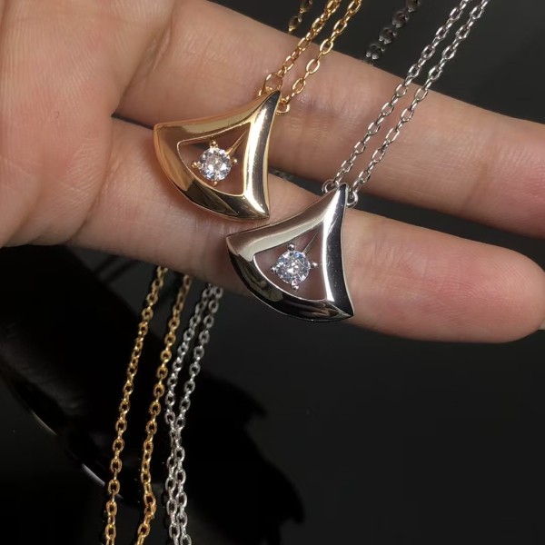 Classic brand Bulgari New single diamond smooth women's necklace factory direct sales free shipping
