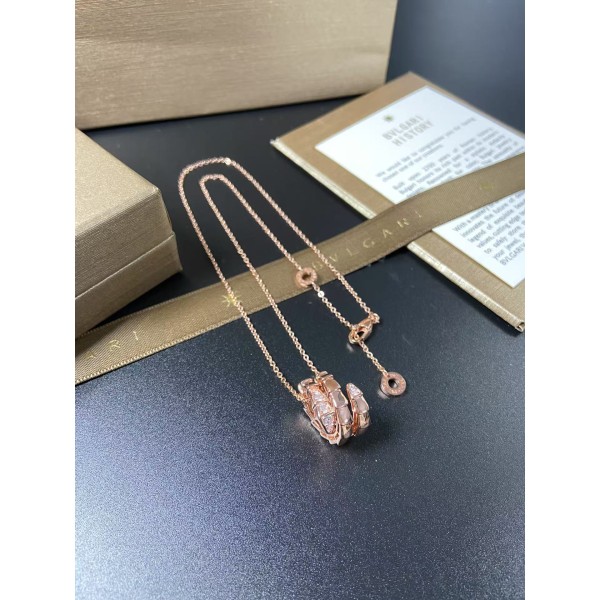 Classic brand Bvlgari  new three circle smooth surface snake head tail inlaid diamond necklace factory direct sales free shipping