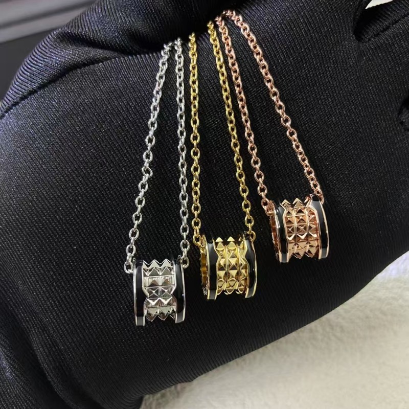Classic Brand Bulgari Water chestnut black border pendant necklace for Women 18k Gold Plated Jewellery Factory Direct Sales Free Shipping