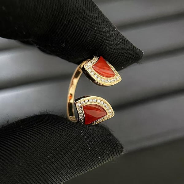 Classic brand Bvlgari ring new product skirt ring factory direct sales free shipping