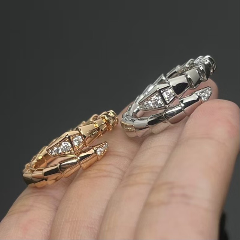 Classic brand Bvlgari ring head and tail diamond spring snake ring manufacturer direct sales free shipping