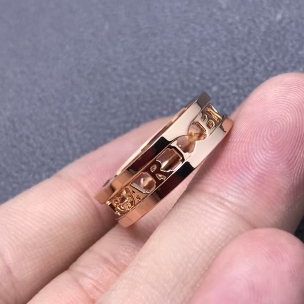 Classic brand Bvlgari ring New hollow letter ring factory direct sales free shipping 
