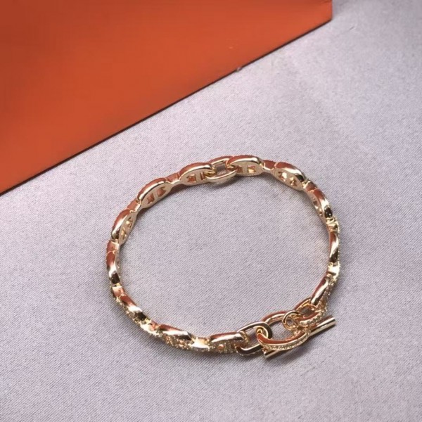 High quality high version Hermes bracelet new pig nose full diamond bracelet electroplated with 18K real gold