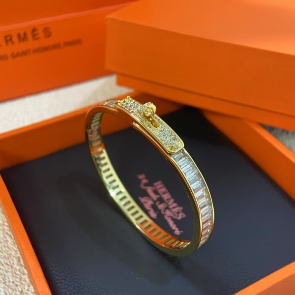 Luxury brand Hermes bracelet New Product Full Diamond Pig Nose Bracelet factory direct sales free shipping