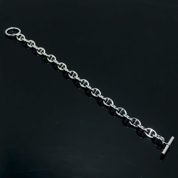 Luxury brand Hermes bracelet New smooth 8-shaped multi section pig nose bracelet factory direct sales free shipping