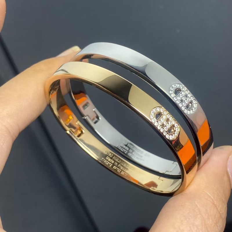 Luxury brand Hermes bracelet New smooth diamond studded pig nose bracelet factory direct sales free shipping