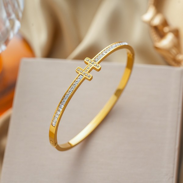 Light luxury square diamond letter H bracelet high-end niche design hand ring versatile jewelry 