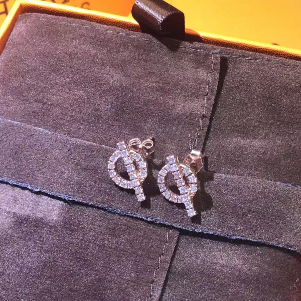 High quality and high version Hermes earrings with pig nose and full diamond Q-shaped earrings electroplated with 18K real gold