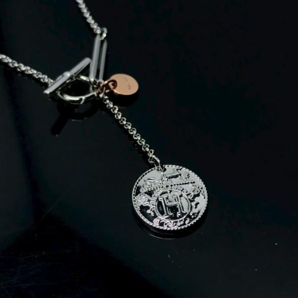 Luxury brand Hermes Necklace New high-definition steel stamp coin necklace factory direct sales free shipping