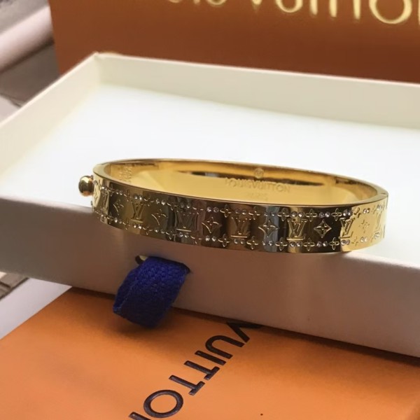 Classic brand LV bracelet Diamond Couple Bracelet Factory Direct Sales Free Shipping