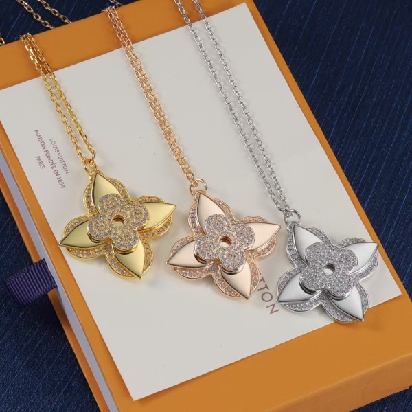Classic brand LV necklace New Flower Necklace Factory Direct Sales Free Shipping 