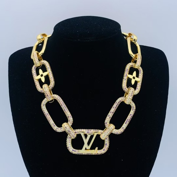 Classic brand LV necklace New high-quality necklace Factory Direct Sales Free Shipping 