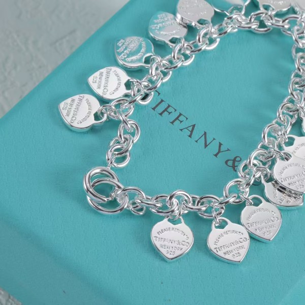 Classic Brand Tiffany Bracelet  Factory Direct Sales Free Shipping