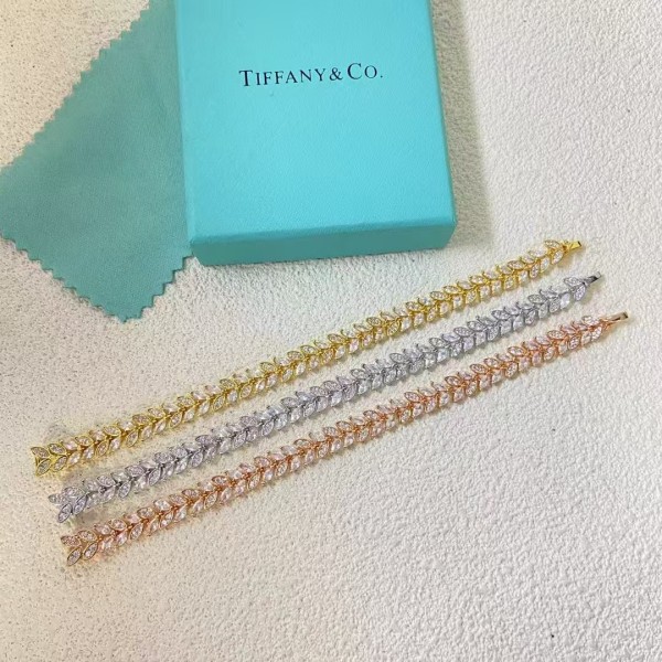 Classic Brand Tiffany Bracelet New multi section diamond studded horse eye stone leaf bracelet Factory Direct Sales Free Shipping