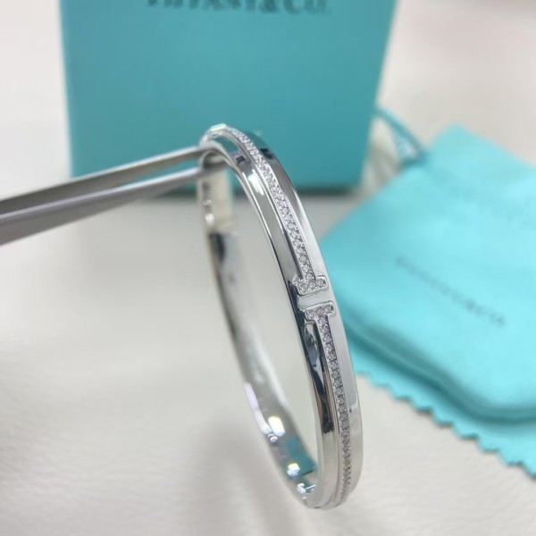 Classic Brand Tiffany Bracelet New diamond studded smiley face bracelet Factory Direct Sales Free Shipping