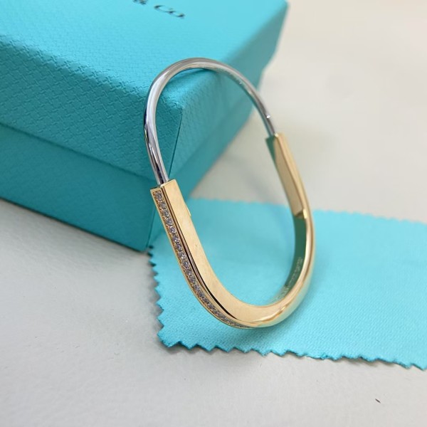Classic Brand Tiffany Bracelet New Half Diamond U-Lock Bracelet Factory Direct Sales Free Shipping