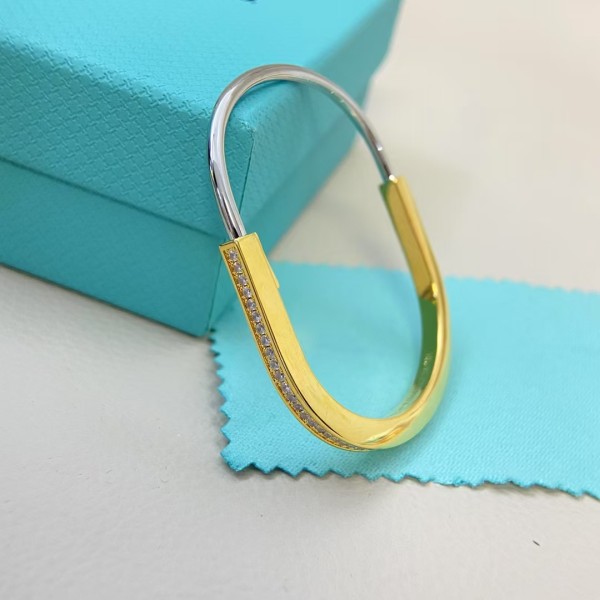 Classic Brand Tiffany Bracelet New Half Diamond U-Lock Bracelet Factory Direct Sales Free Shipping