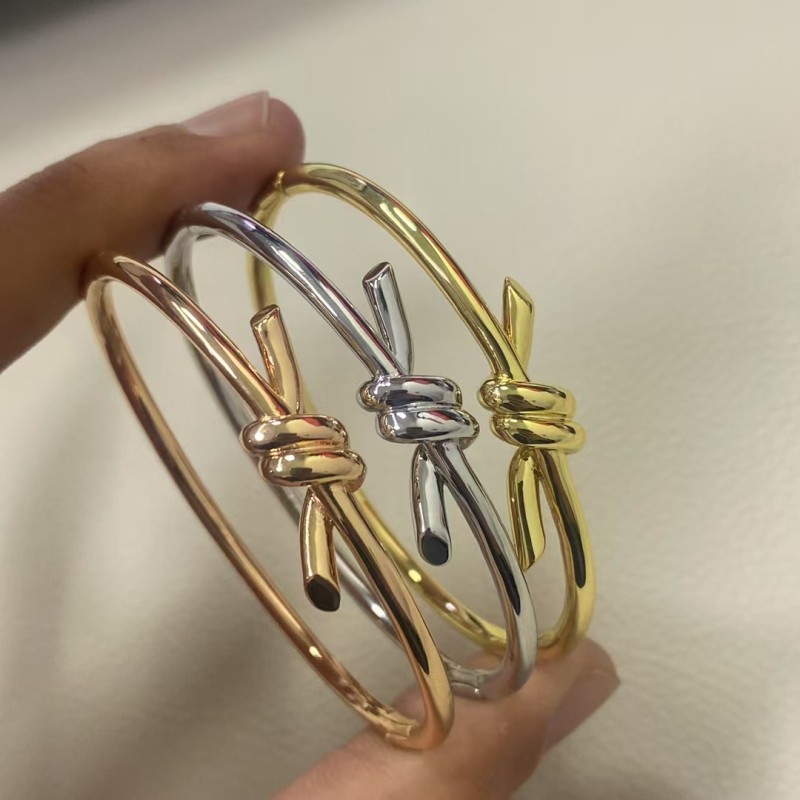 Classic Brand Tiffany Bracelet New smooth twisted rope bracelet Factory Direct Sales Free Shipping
