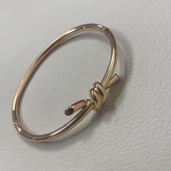 Classic Brand Tiffany Bracelet New smooth twisted rope bracelet Factory Direct Sales Free Shipping