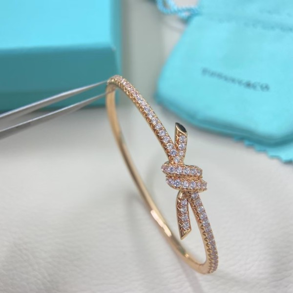 Classic Brand Tiffany Bracelet New Full Diamond Single Twisted Rope Bracelet Factory Direct Sales Free Shipping