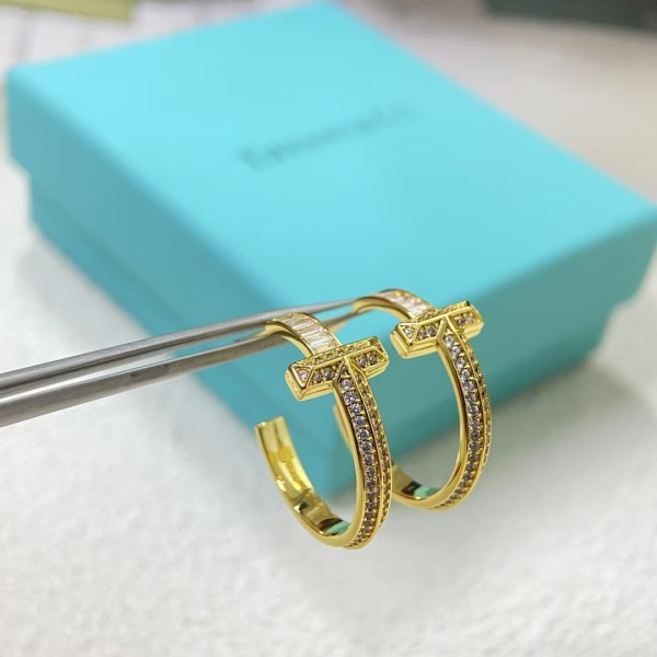 Classic Brand Tiffany Earrings New product ladder stone round diamond Earrings Factory Direct Sales Free Shipping