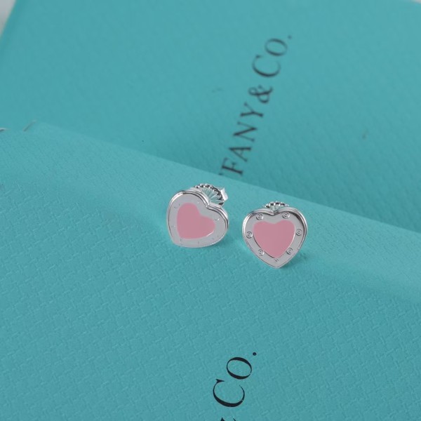 Classic Brand Tiffany Earrings Classic Love Earrings Factory Direct Sales Free Shipping